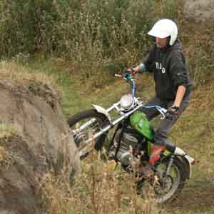 Classic Trials at Kainga, Kawasaki KT 250